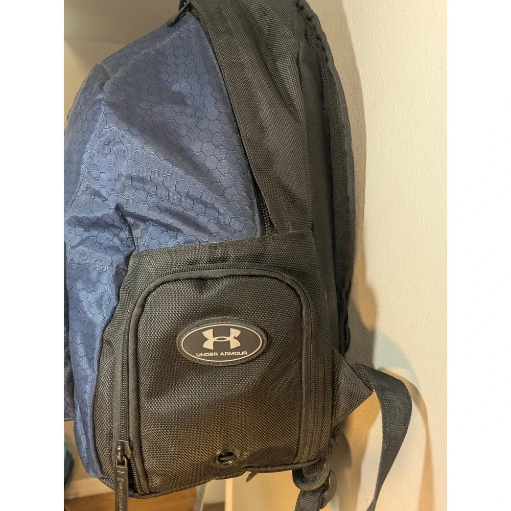 Y2K Under Armour Backpack Navy Blue Black Mesh Pocket School Gym Compact